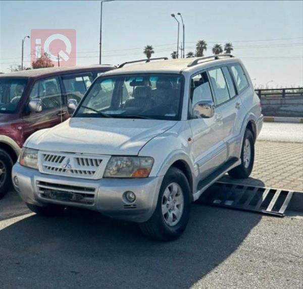 میتسوبیشی پاجیرۆ 2006  بۆ فرۆشتن لە عێراق - کەرکوک